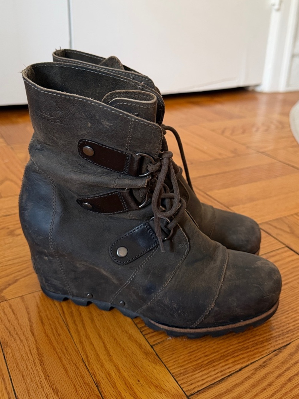 Sorel Brown Lace-Up Wedge Ankle Boots